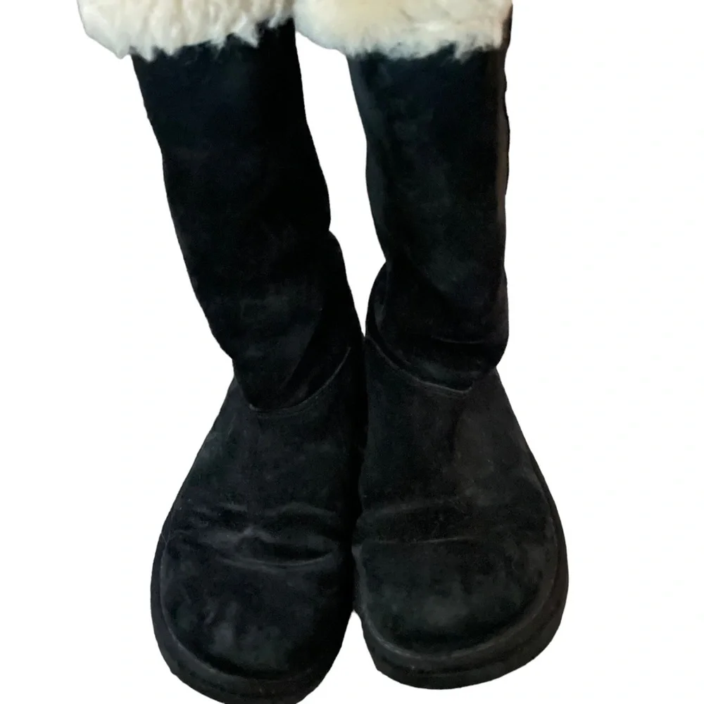 UGG Upside side lace up tall suede boots